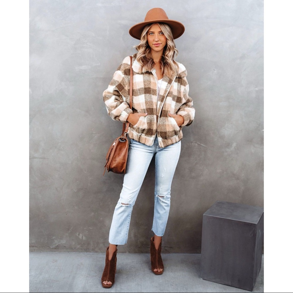 PLAID POCKETED TEDDY JACKET - Picture 8 of 11